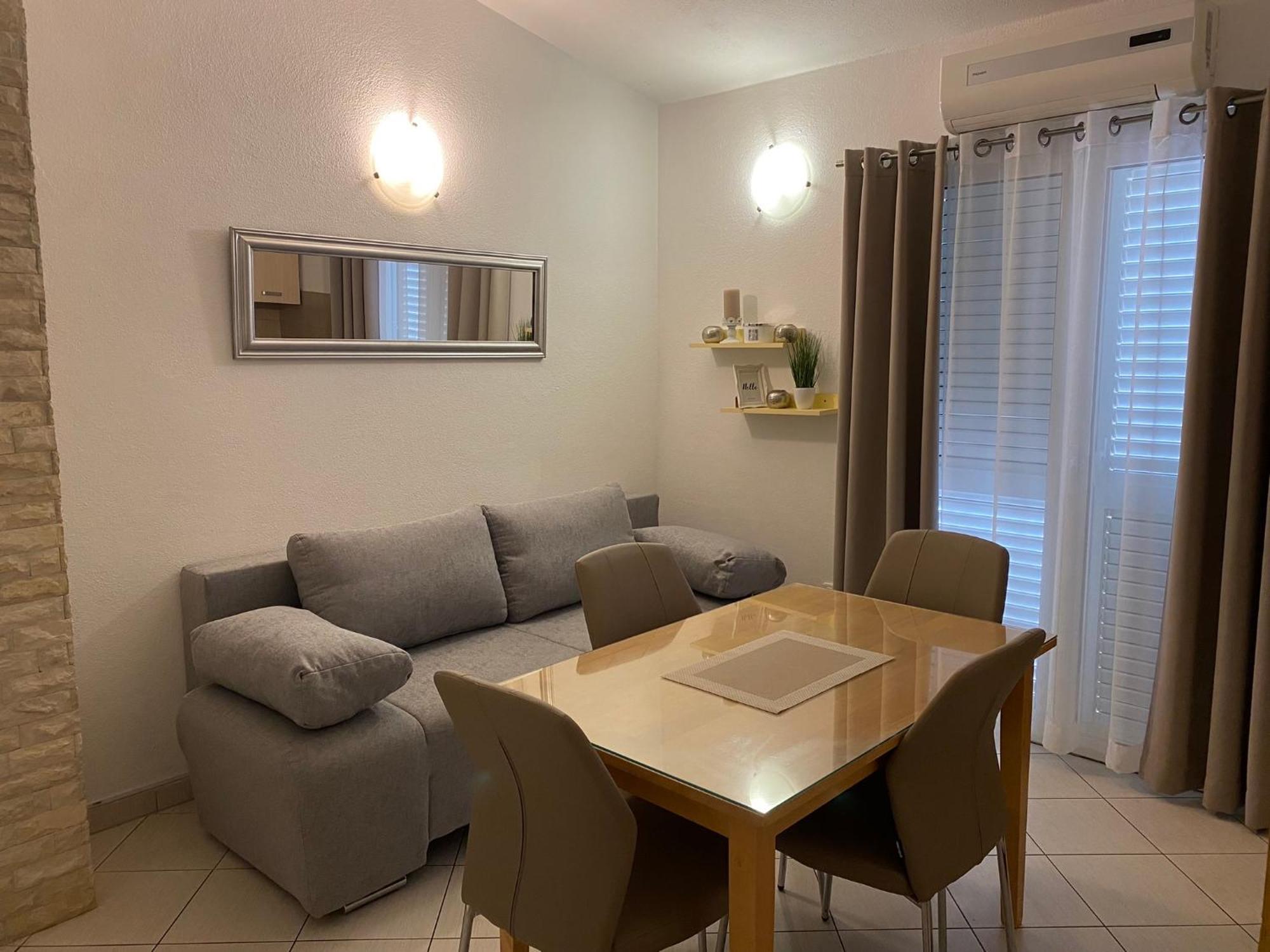 Apartments Lolo Privlaka  Extérieur photo